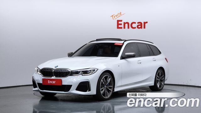 BMW 3-Series M340i xDrive Touring Performance