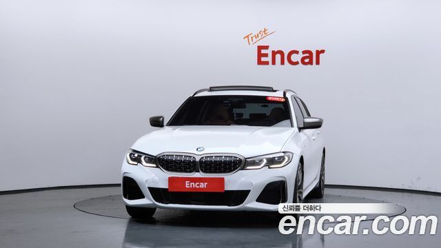 BMW 3-Series M340i xDrive Touring Performance