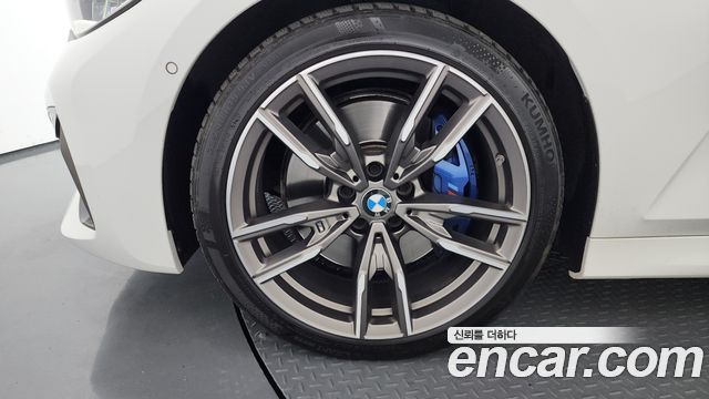 BMW 3-Series M340i xDrive Touring Performance