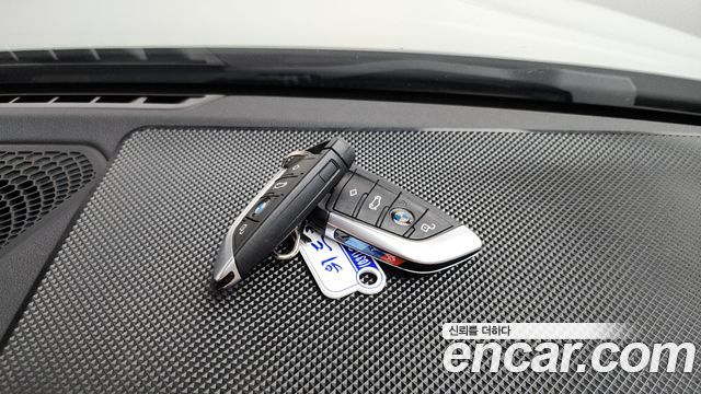 BMW 3-Series M340i xDrive Touring Performance