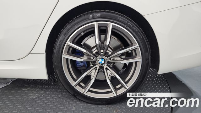 BMW 3-Series M340i xDrive Touring Performance