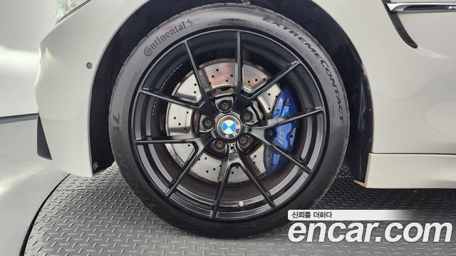 BMW M4 M4 Convertible