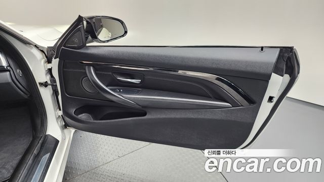 BMW M4 M4 Convertible