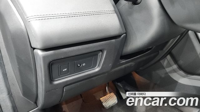 Land Rover Discovery Sport 2.0 TD4 SE (150PS)