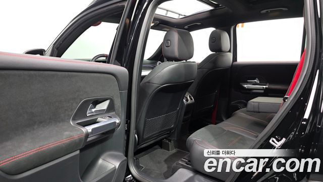 Mercedes-Benz GLB-Class AMG GLB35 4MATIC