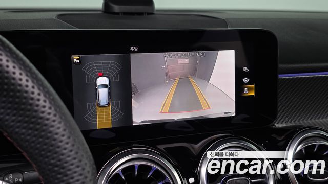 Mercedes-Benz GLB-Class AMG GLB35 4MATIC