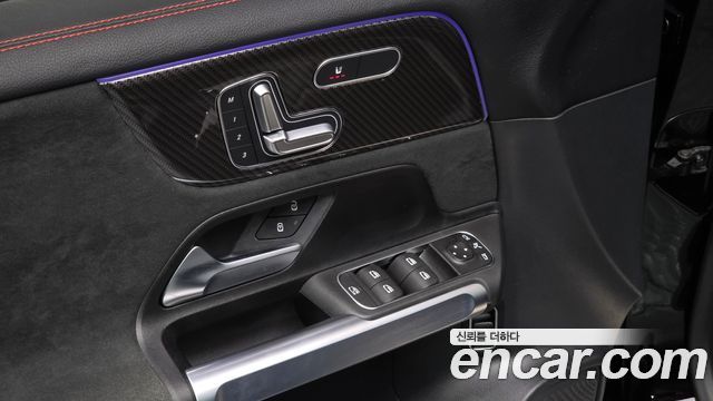 Mercedes-Benz GLB-Class AMG GLB35 4MATIC
