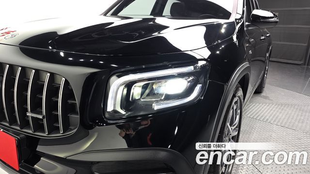 Mercedes-Benz GLB-Class AMG GLB35 4MATIC