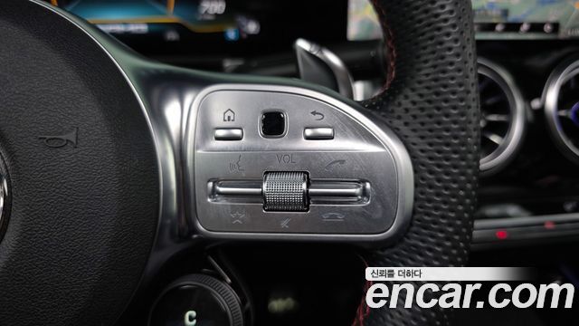 Mercedes-Benz GLB-Class AMG GLB35 4MATIC