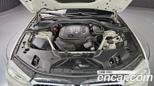 BMW 5-Series 520d M Sport Package Plus