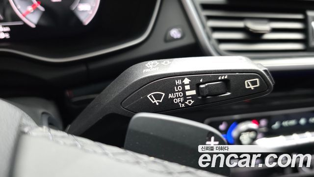 Audi Q5 45 TFSI Quattro Premium