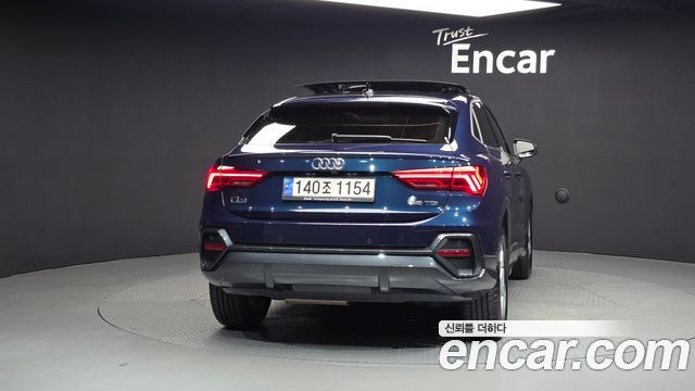 Audi Q3 35 TDI Premium Sportback