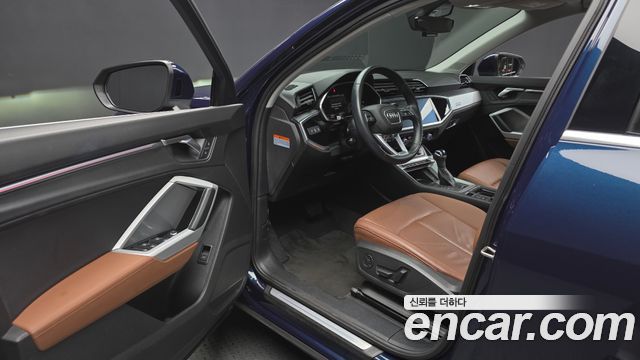 Audi Q3 35 TDI Premium Sportback