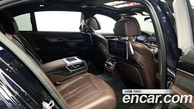 BMW 7-Series 730Ld xDrive M Sport