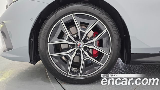 BMW 5-Series 520i Special Edition
