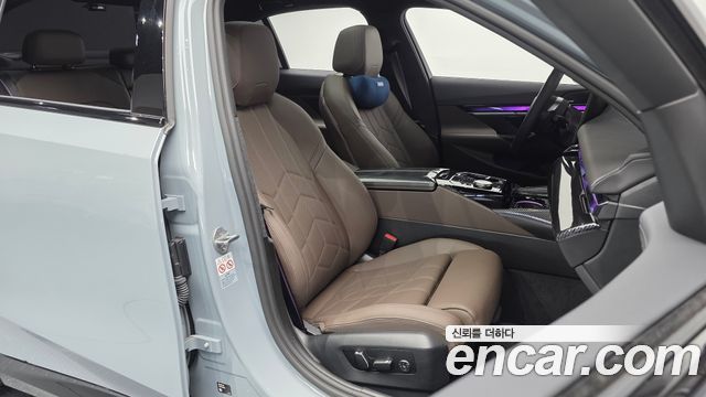 BMW 5-Series 520i Special Edition