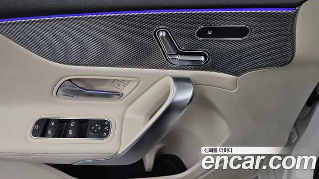 Mercedes-Benz A-Class A220 Hatchback