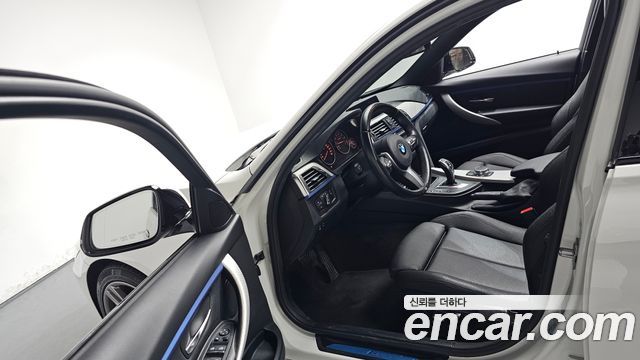 BMW 3-Series 320i M Sport