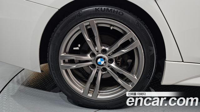 BMW 3-Series 320i M Sport