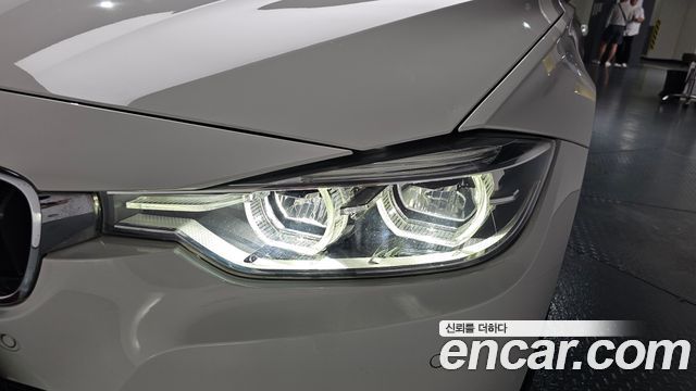 BMW 3-Series 320i M Sport