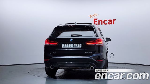 BMW X1 xDrive 20i Advantage