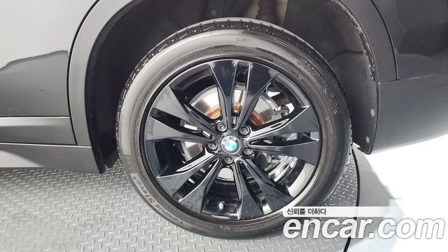 BMW X1 xDrive 20i Advantage