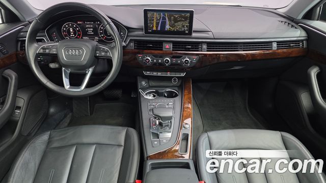 Audi A4 45 TFSI Premium