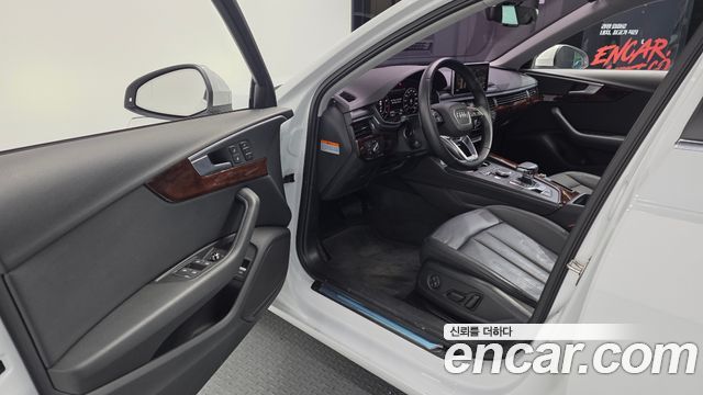 Audi A4 45 TFSI Premium