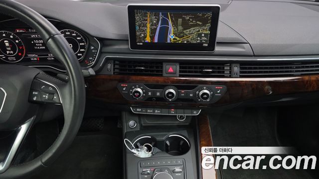 Audi A4 45 TFSI Premium