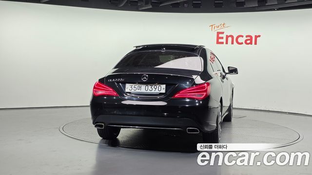 Mercedes-Benz CLA-Class CLA200 d