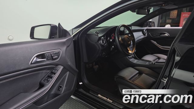 Mercedes-Benz CLA-Class CLA200 d