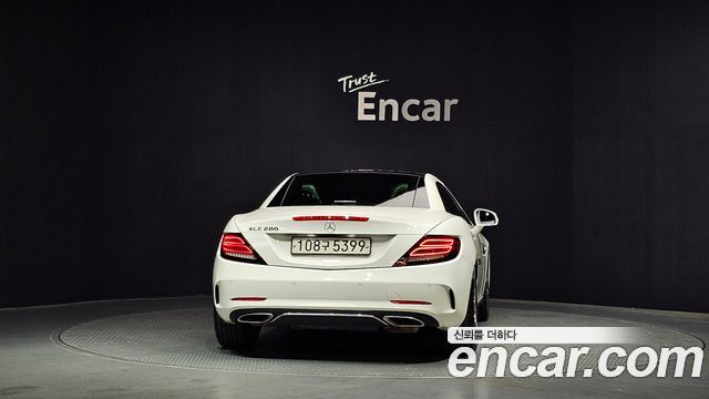 Mercedes-Benz SLC-Class SLC200
