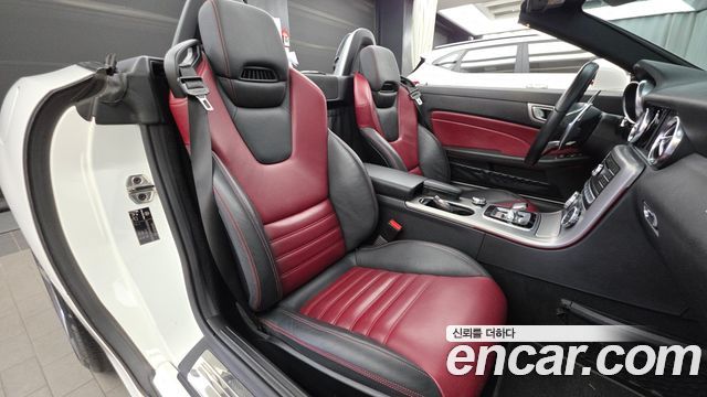 Mercedes-Benz SLC-Class SLC200