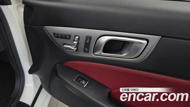 Mercedes-Benz SLC-Class SLC200