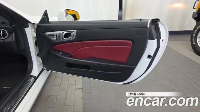 Mercedes-Benz SLC-Class SLC200
