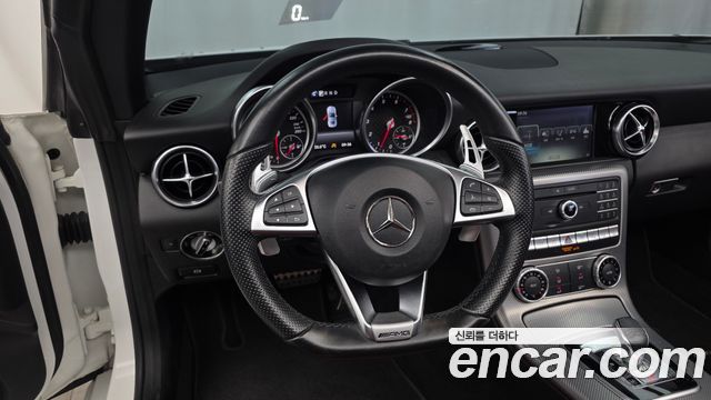 Mercedes-Benz SLC-Class SLC200