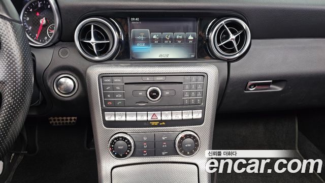 Mercedes-Benz SLC-Class SLC200