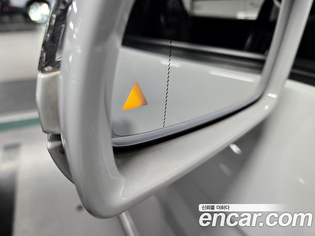 Mercedes-Benz SLC-Class SLC200