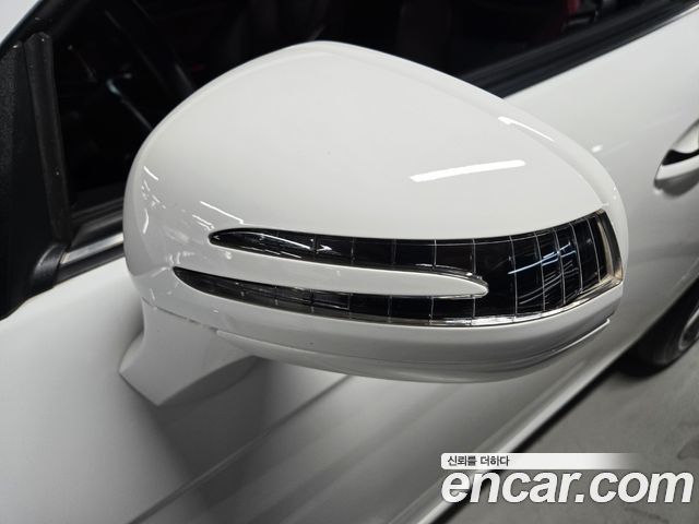 Mercedes-Benz SLC-Class SLC200