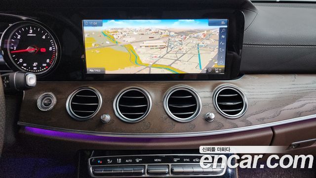 Mercedes-Benz E-Class E220d 4MATIC Exclusive