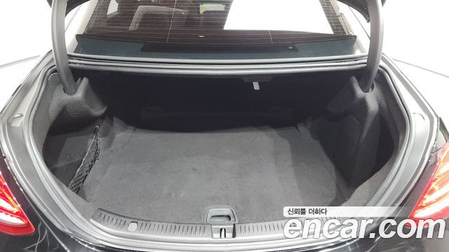Mercedes-Benz E-Class E220d 4MATIC Exclusive
