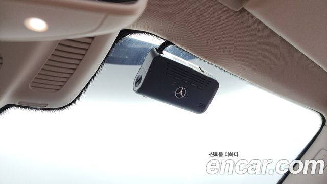 Mercedes-Benz E-Class E220d 4MATIC Exclusive