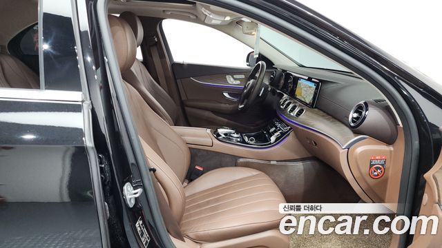 Mercedes-Benz E-Class E220d 4MATIC Exclusive