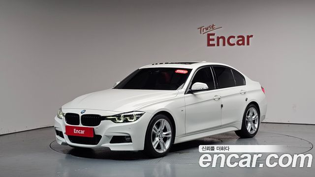 BMW 3-Series 330i M Sport Shadow