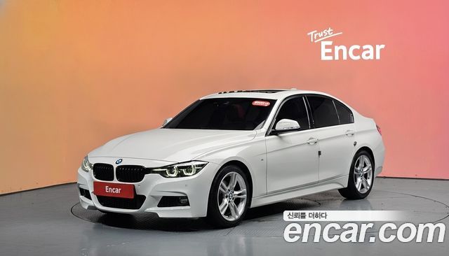BMW 3-Series 330i M Sport Shadow
