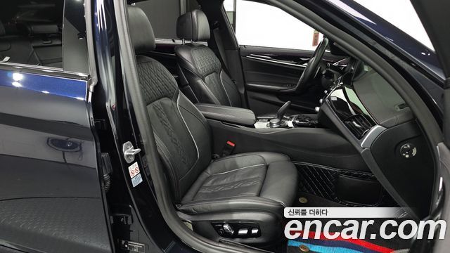 BMW 5-Series 530i M Sport Package Plus