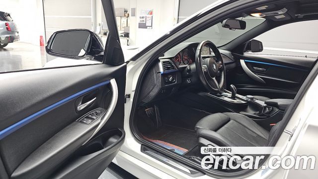 BMW 3-Series 320d Touring M Performence