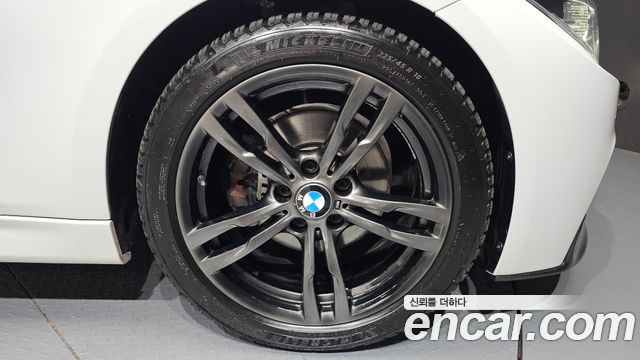BMW 3-Series 320d Touring M Performence
