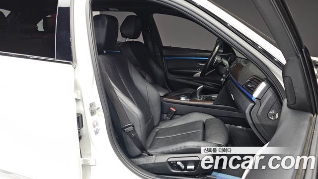 BMW 3-Series 320d Touring M Performence