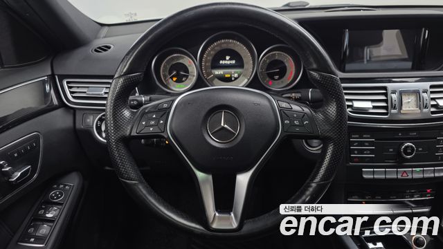 Mercedes-Benz E-Class E220 CDI Avantgarde